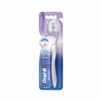 Зубная щетка ORAL B Pro 3D White Для отбеливания Средней жесткости 1шт