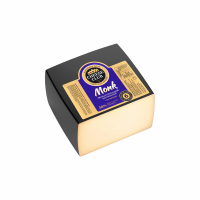 Сыр КЛУБ СЫРА Монастырский выдержанный 50% 300г